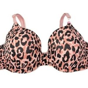 Victorias Secret PINK Wear Everywhere T-Shirt Light Lined Bra 34DD. Pink leopard